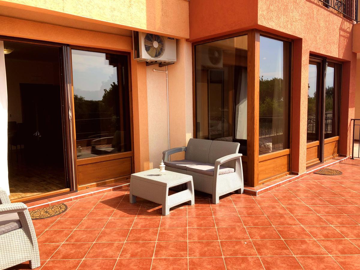 Sun&Sea Apartment Dobra Voda Esterno foto